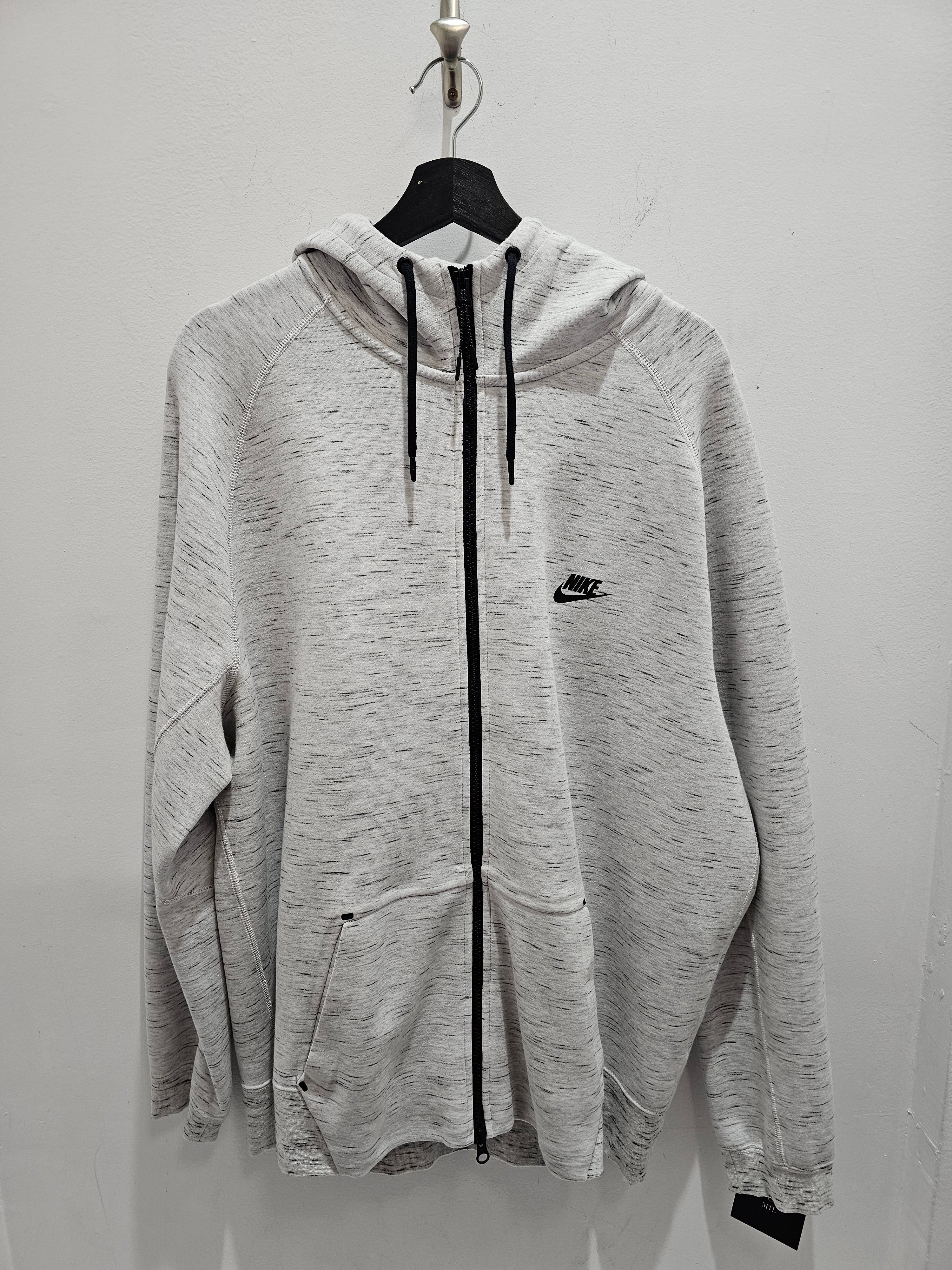 Nike sportswear tech fleece windrunner light grey heather fullzip hoodie