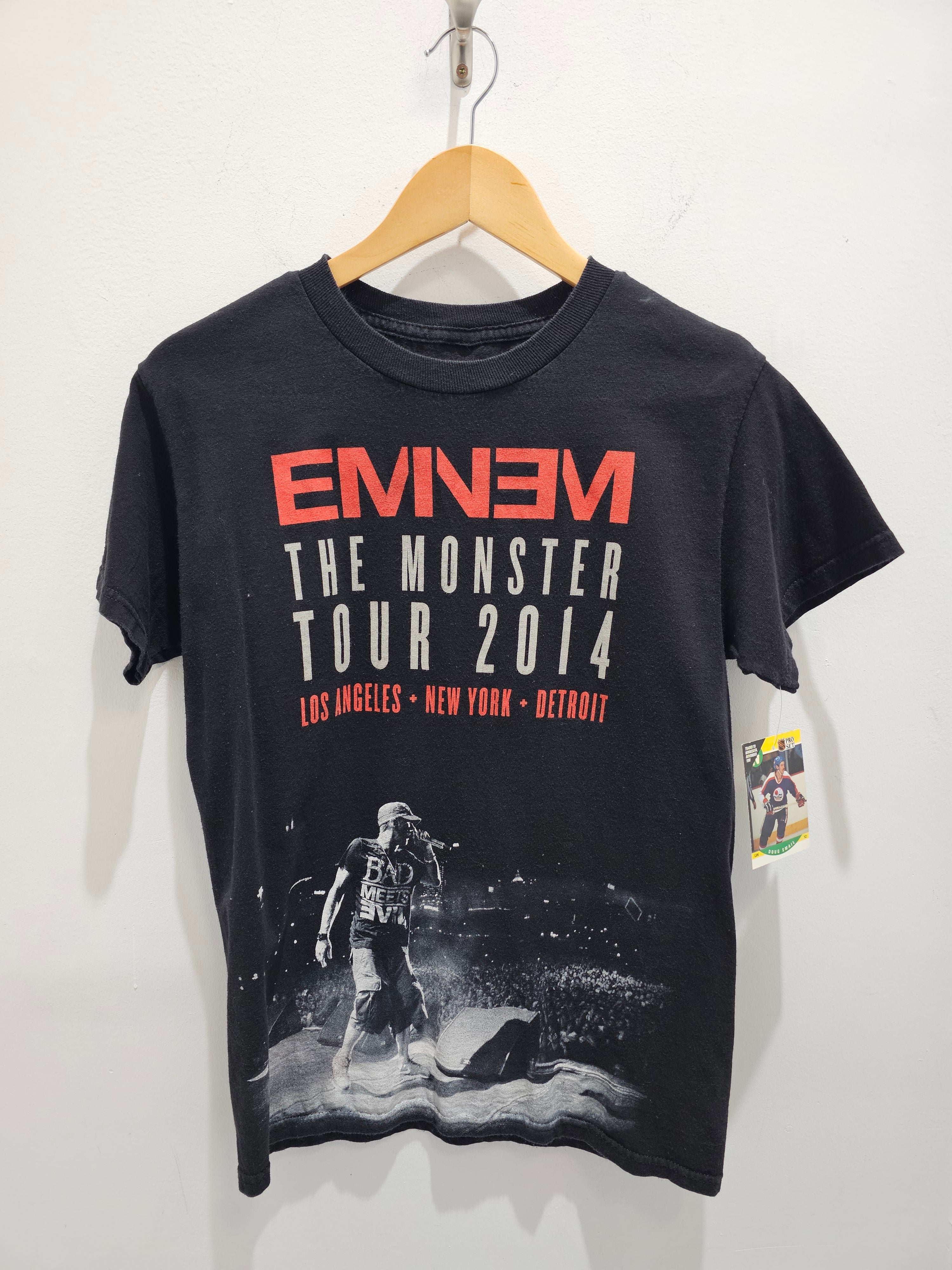 Eminem the monster tour 14' black graphic tshirt