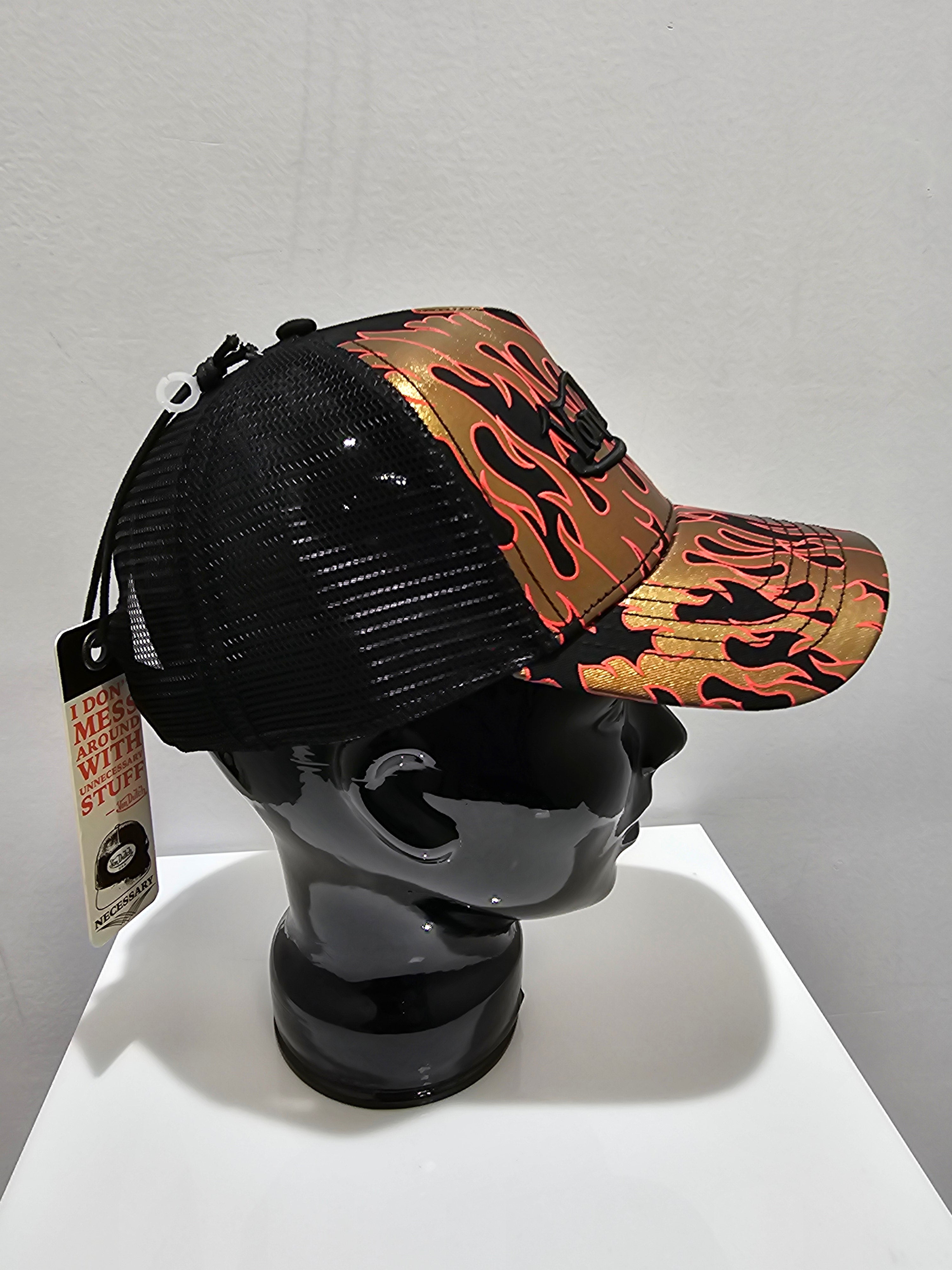 Von dutch flame trucker hat