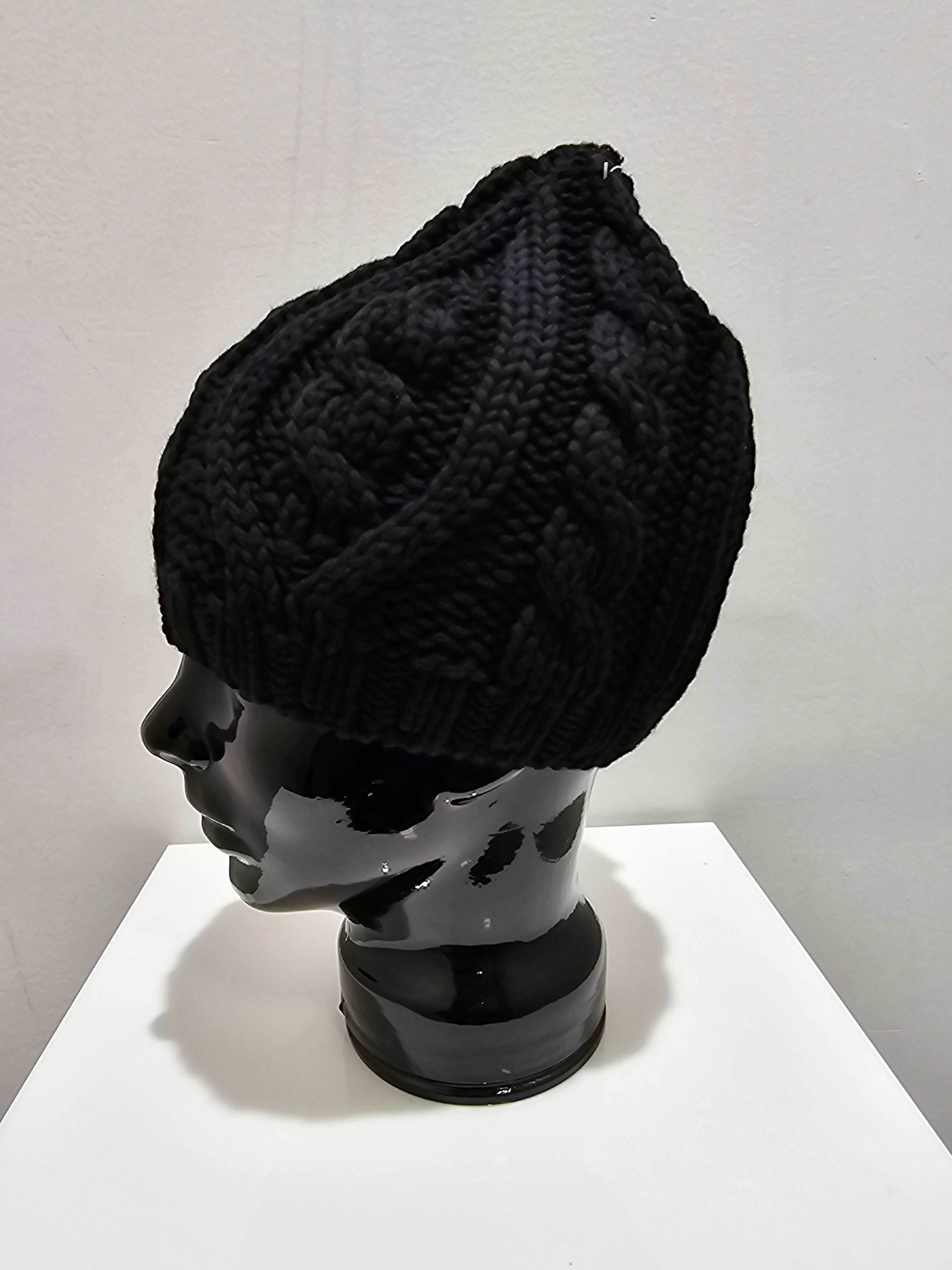 Authentic canada goose cable knit black beanie