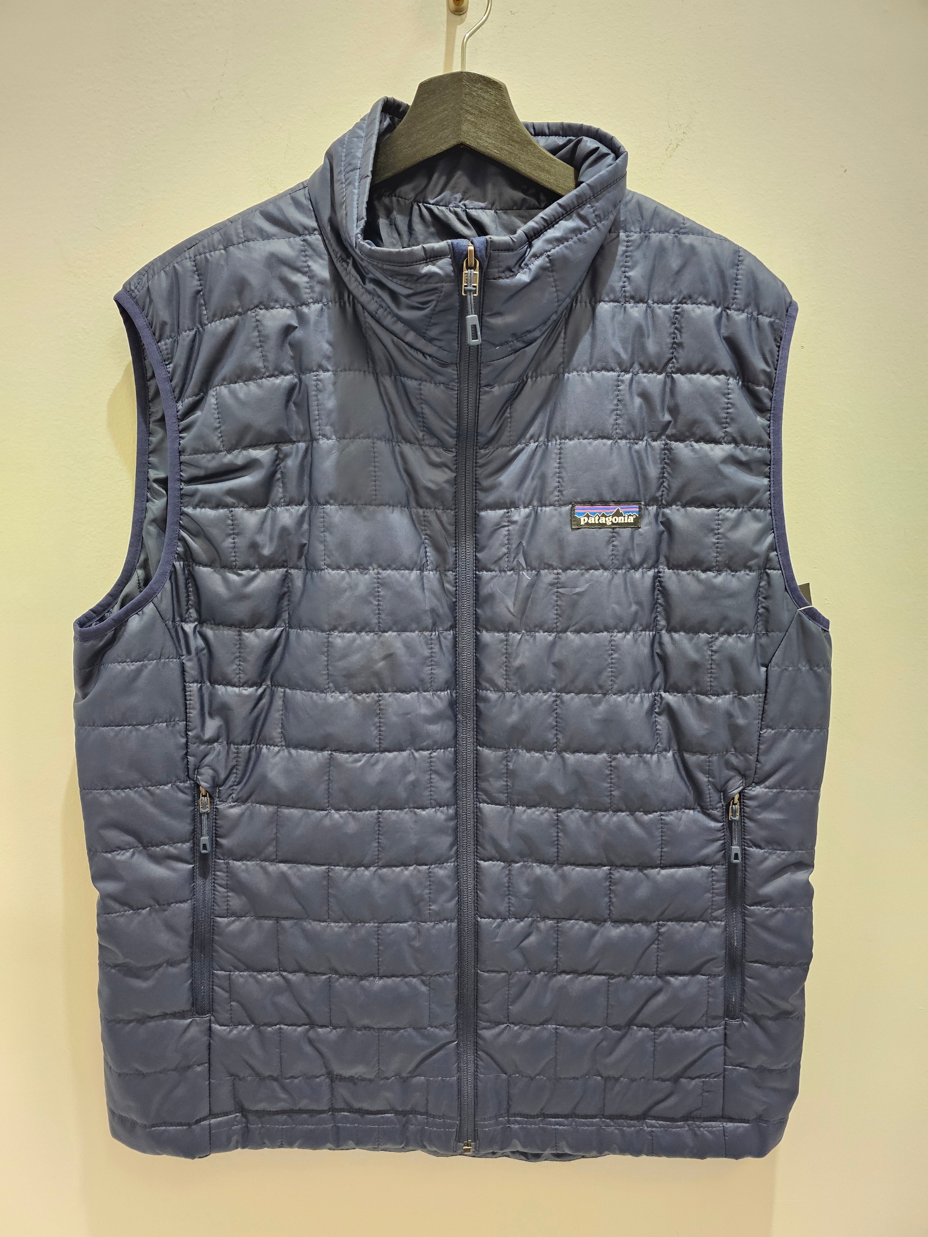 Patagonia navy blue zipup lightweight vest