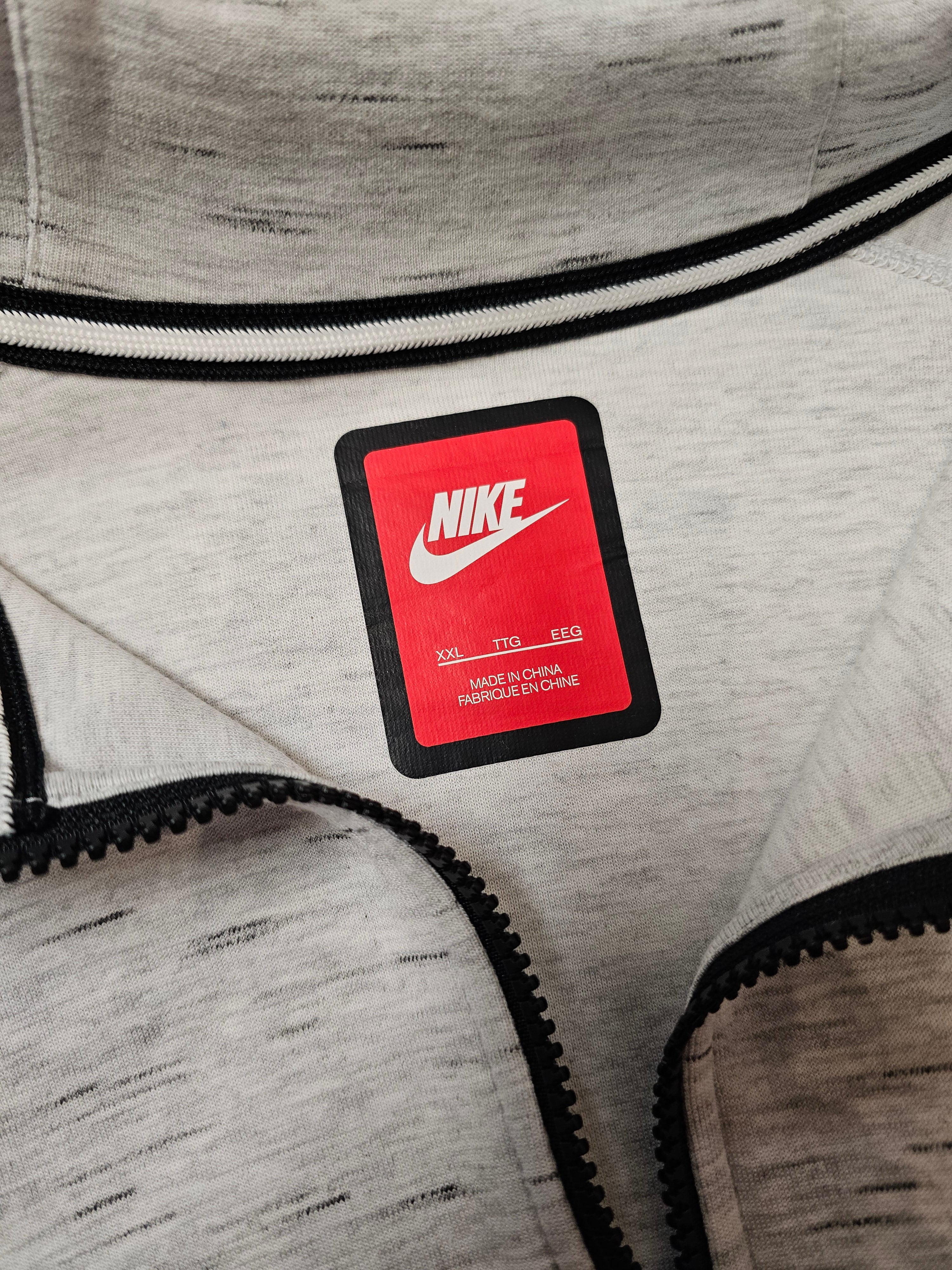 Nike sportswear tech fleece windrunner light grey heather fullzip hoodie