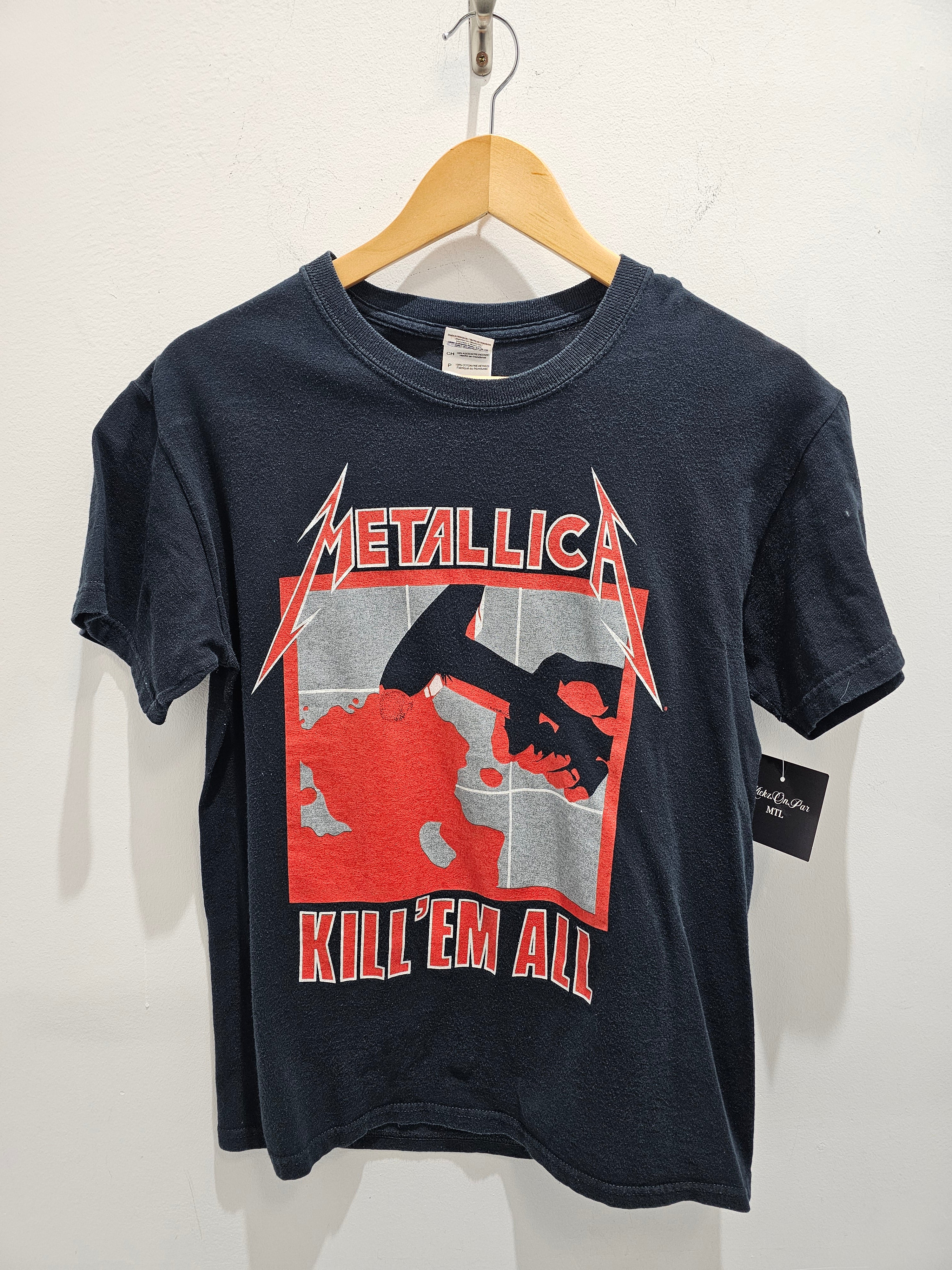 Metallic 07' kill em all black graphic tshirt