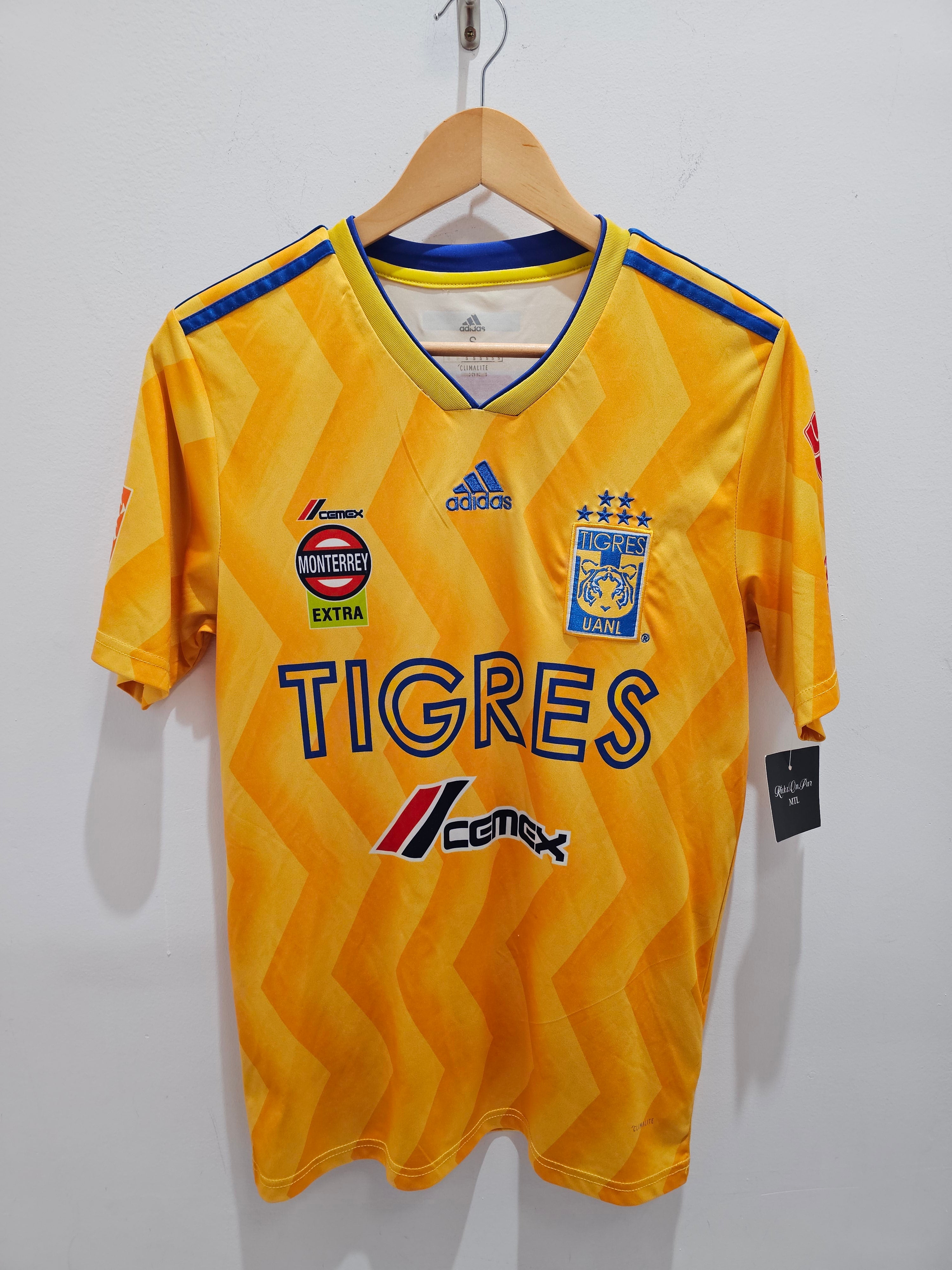 Adidas climalite Tigres UANL Grilo #3 soccer jersey kit